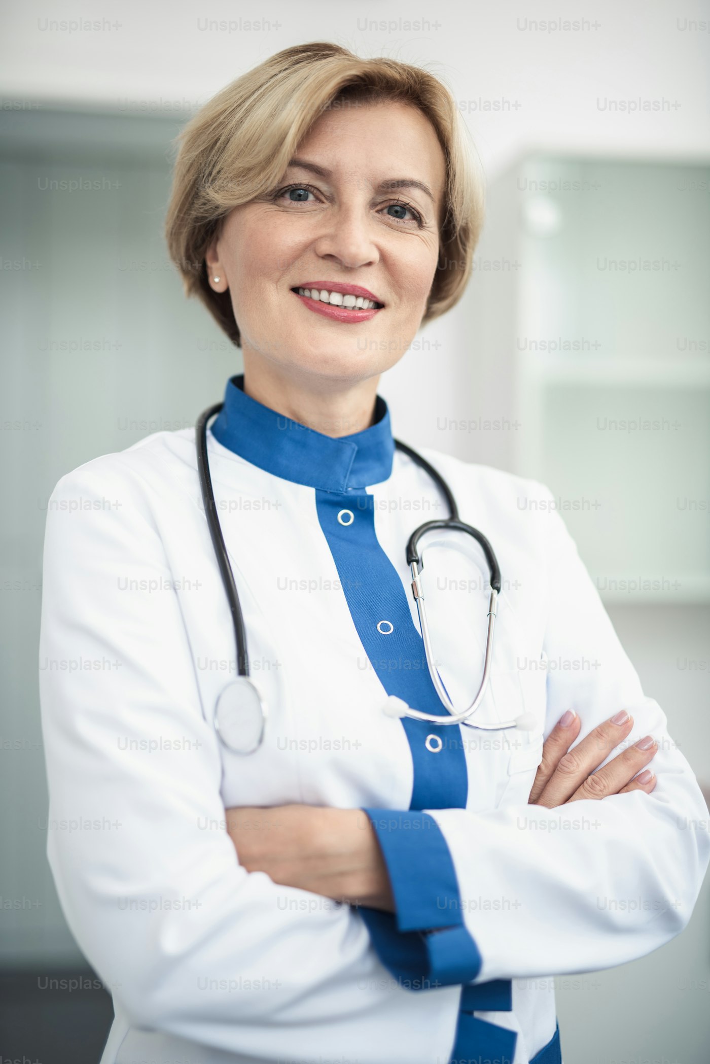 Dra. Marina Duarte, responsável técnica da Clínica Aura